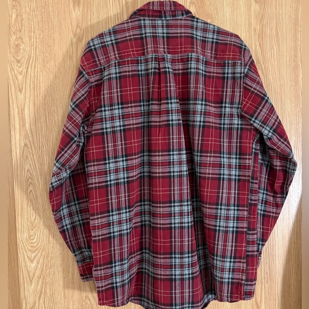 Carhartt Heavy Flannel Red and Gray Plaid Shirt - Picture 2 of 5